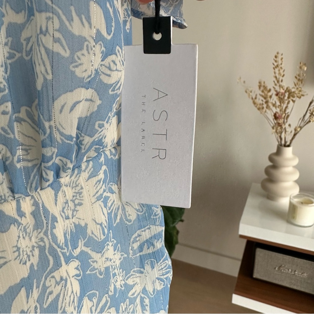 Nwt Astr The Label Flutter Sleeve Asymmetrical Fl… - image 6